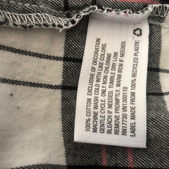 Extra Small Women's Sleep Shirt White Black Red Plaid Wondershop Long Sleeve - Picture 8 of 8